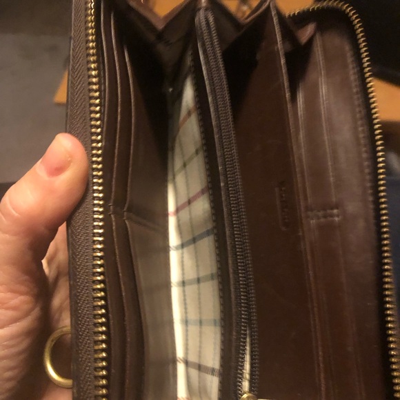 Coach Brown and Tan Signature Wallet, used, zipper pull missing - Picture 4 of 12